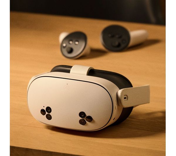 META Meta Quest 3S Virtual Reality Headset & Controllers - 128 GB